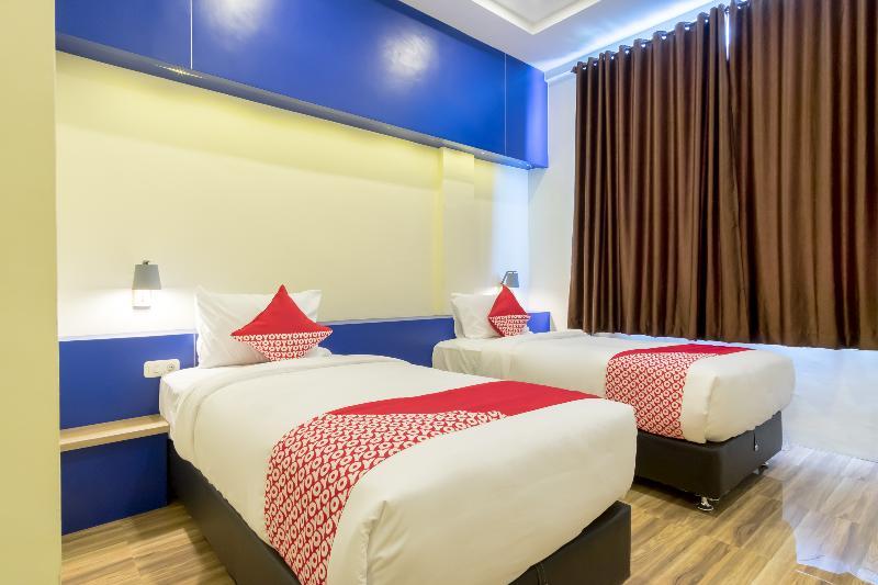 โอโย 727 เมอร์ไลอ้อน โฮเต็ล Hotel เมดาน ภายนอก รูปภาพ