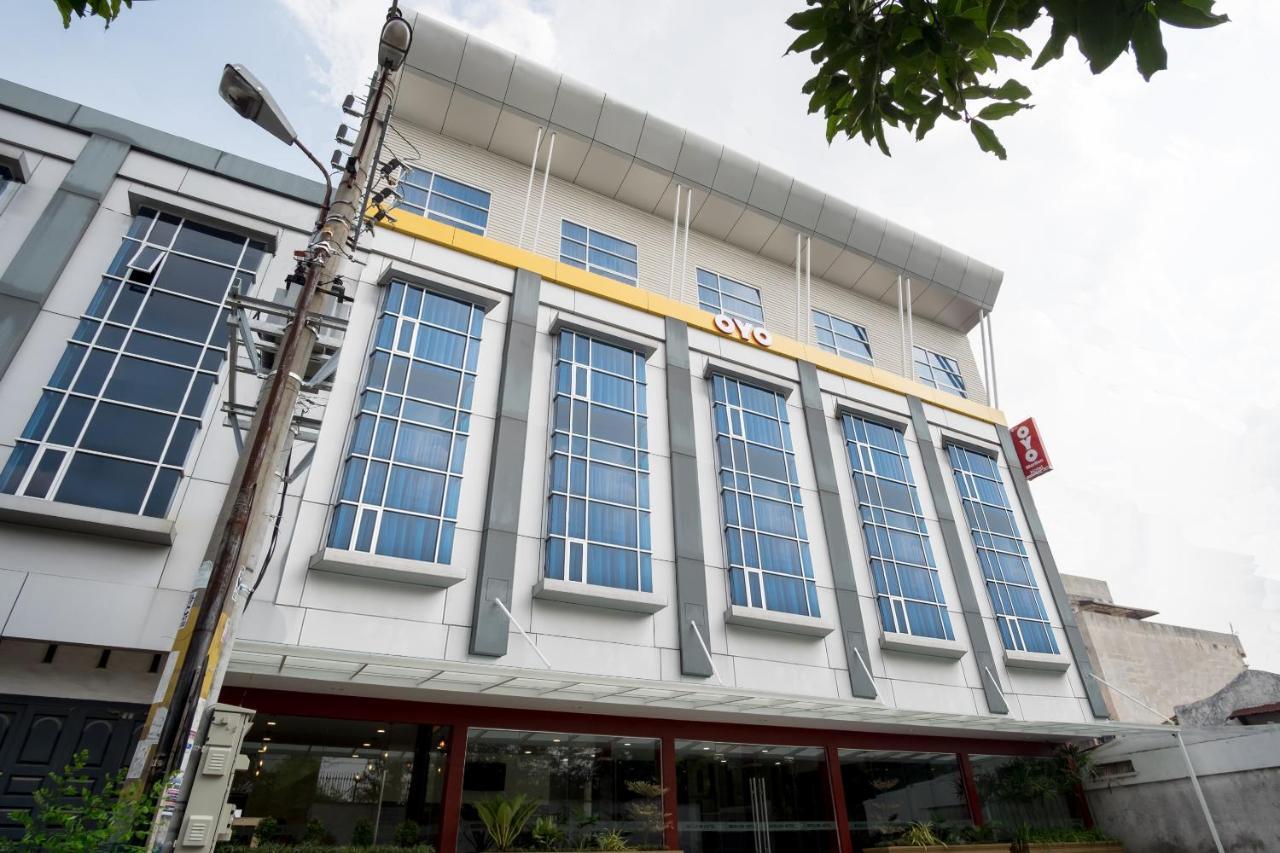 โอโย 727 เมอร์ไลอ้อน โฮเต็ล Hotel เมดาน ภายนอก รูปภาพ